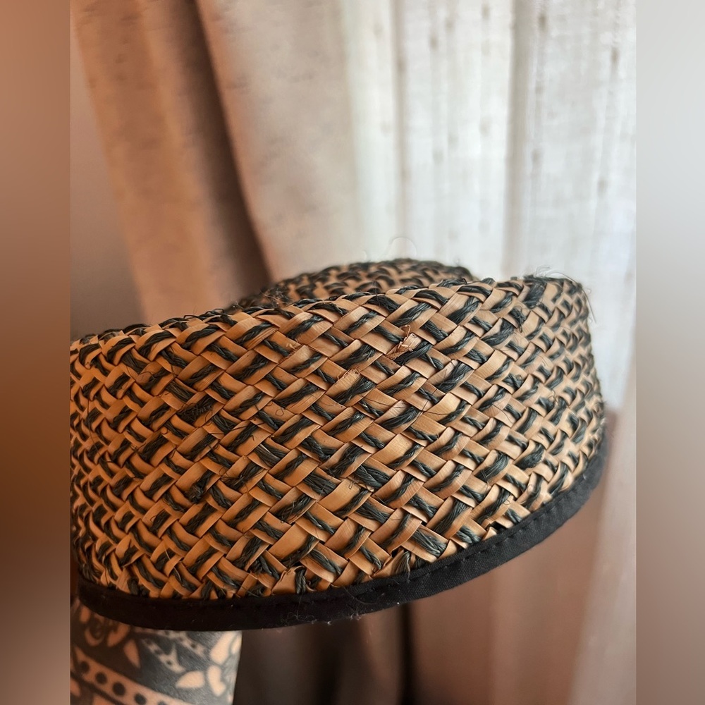Pill Box Straw Hat By Binata Millinery - Picture 5 of 6